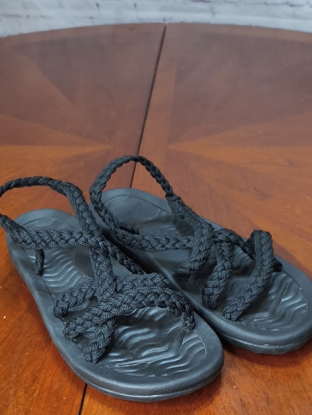 MEGNYA Black Braided Strap Women's Sandals Size 9 AX